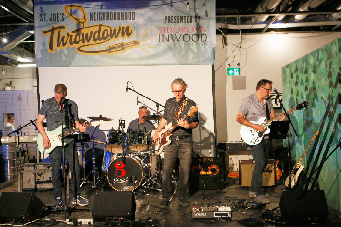 Throwdown Coll 1125 6